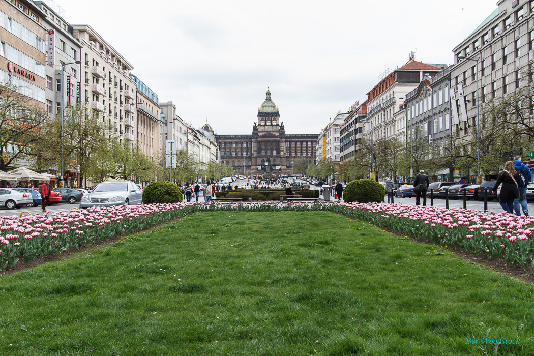 Wenzelsplatz. Blick zum Narodny-Museum